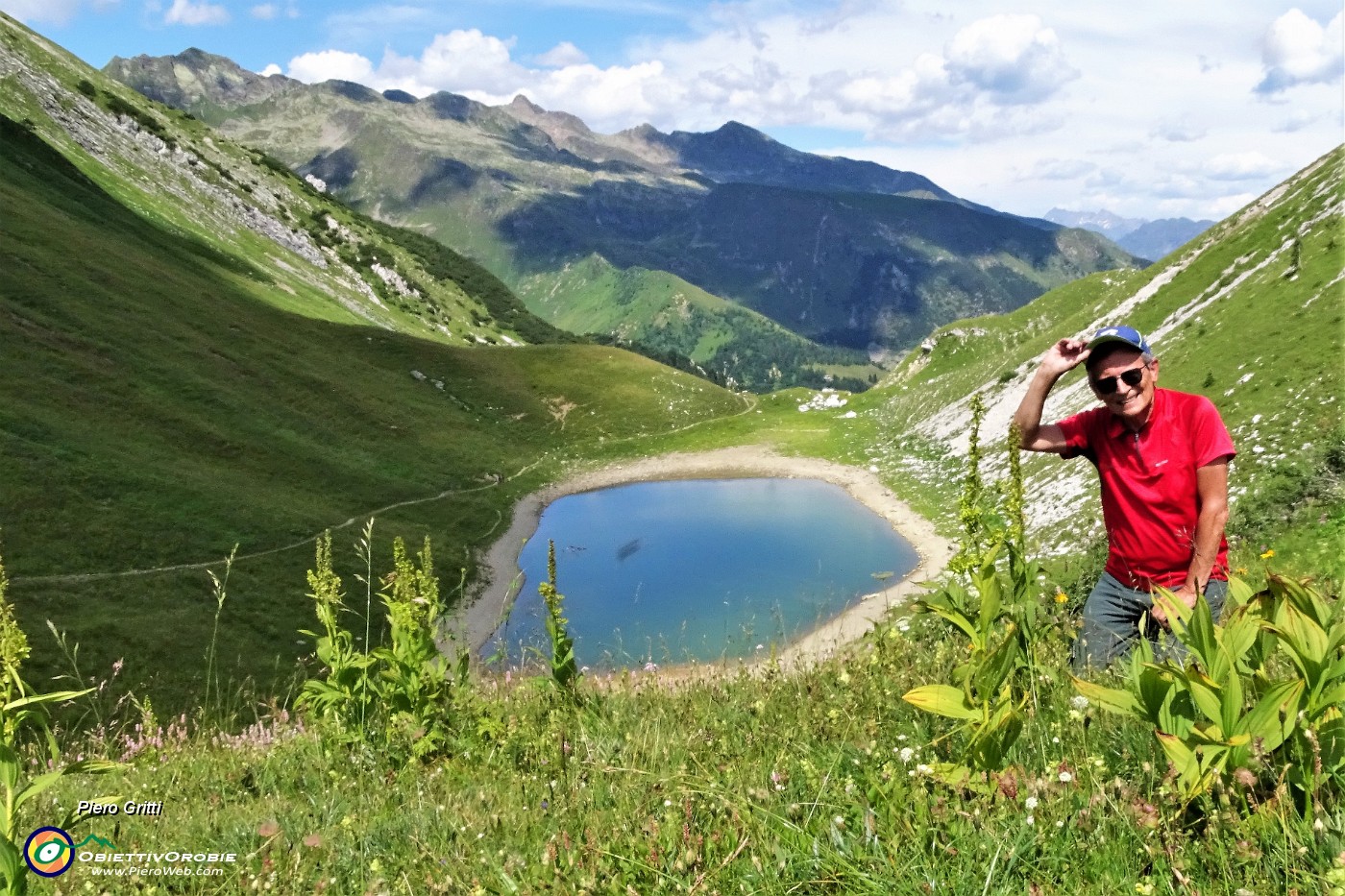 76 Dal Passo (1830 m) vista sul Lago Branchino (1784 m).JPG